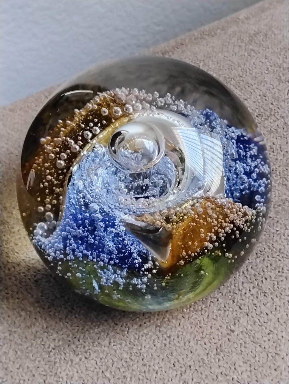 Vintage Caithness Scotland 'Cosmos' Art Glass Paperweight - Signed & Numbered - Picture 2 of 8
